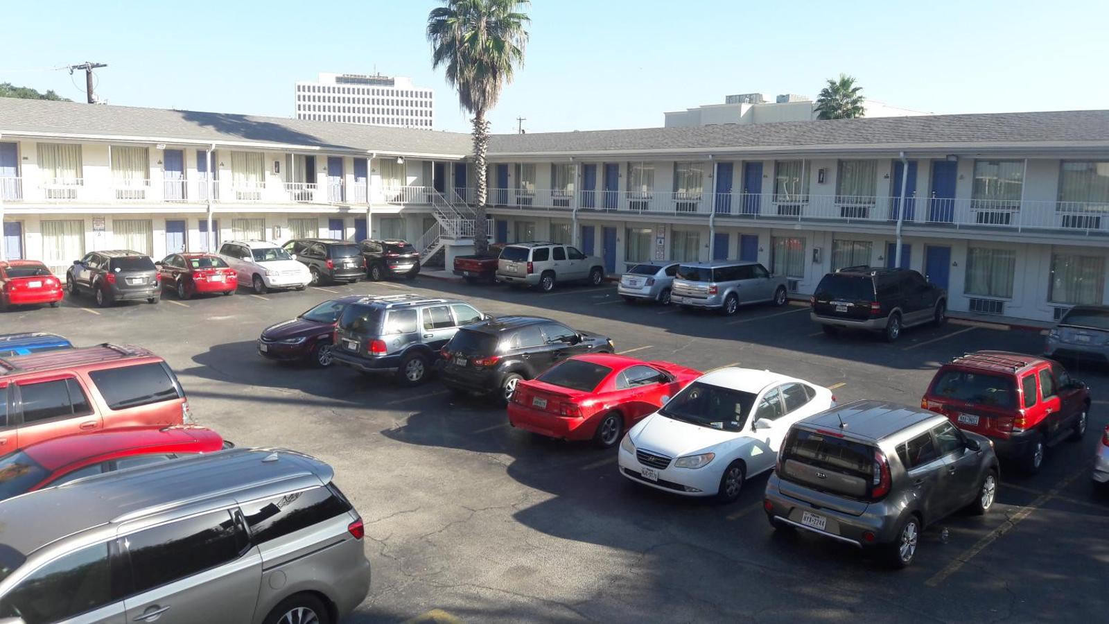 Americas Best Value Inn Downtown River Walk/Market Square